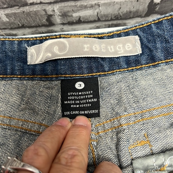 ‎Refuge - Picture 4 of 5